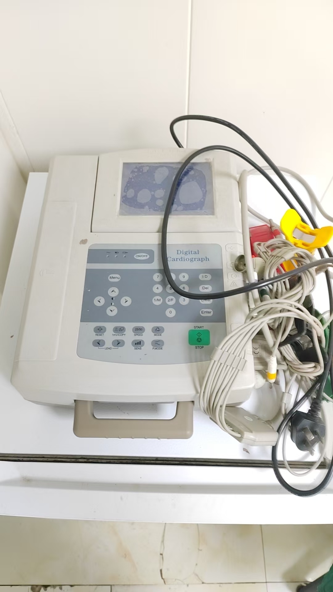 北京冠邦  十二道心電圖機(jī)